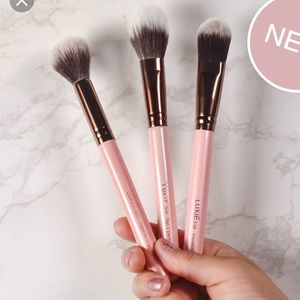 Luxie 3 Piece Face Set Rose Gold